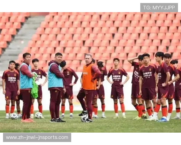 马德兴U19国青队出征土伦杯揭幕战将硬撼沙特U19 马德兴U19国青队出征土伦杯揭幕战将硬撼沙特U19